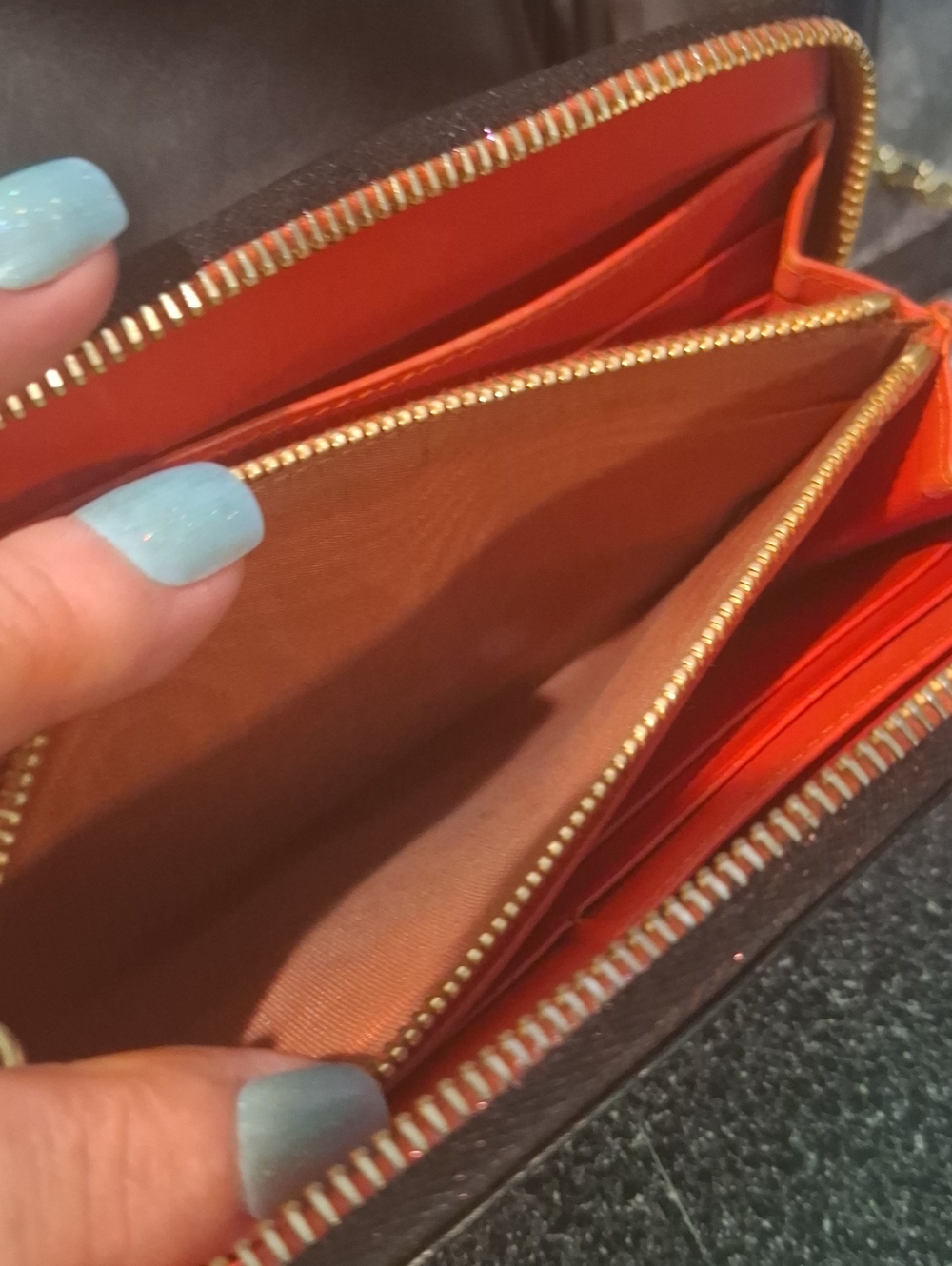 Miu Miu Wallet and Clear Tote Bag - Picture 11 of 16